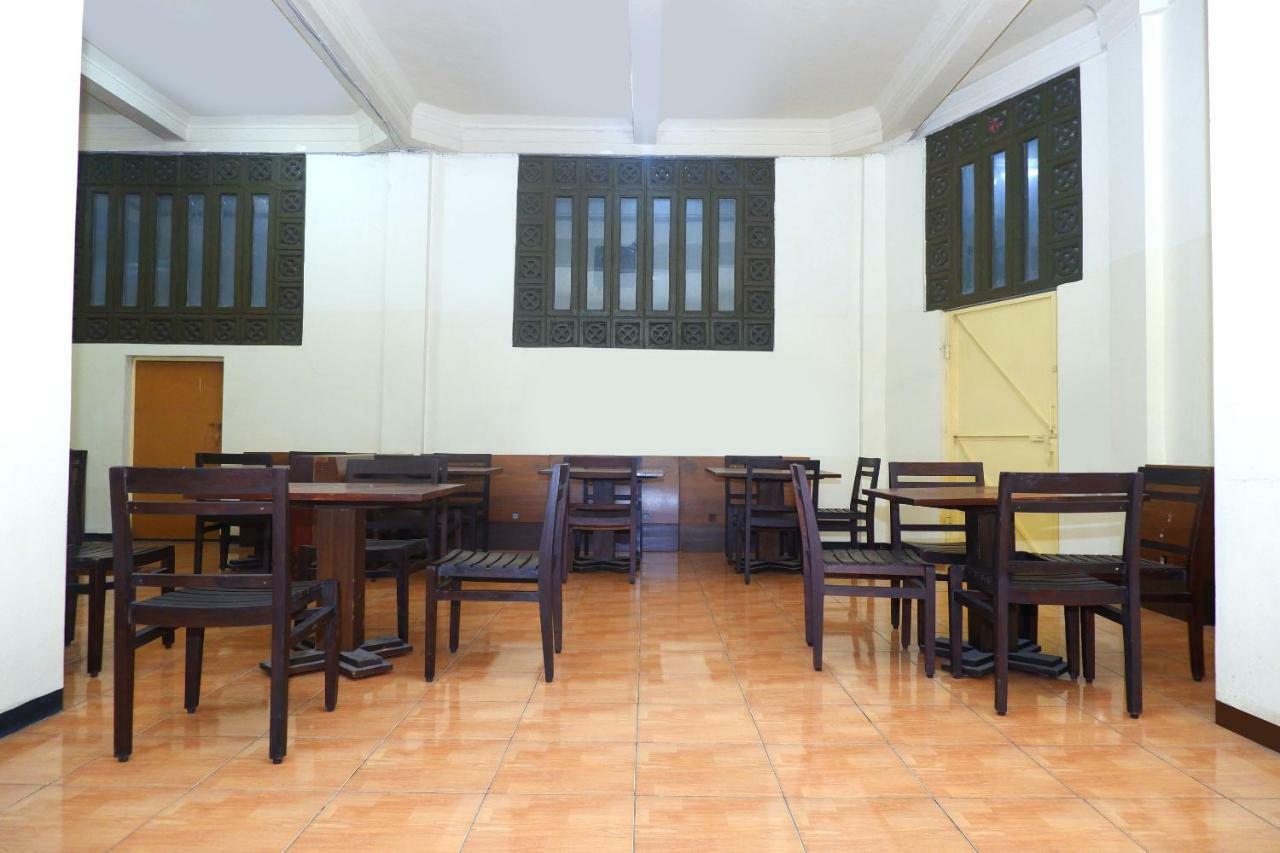 Hotel Pelangi Indah Semarang Ngoại thất bức ảnh