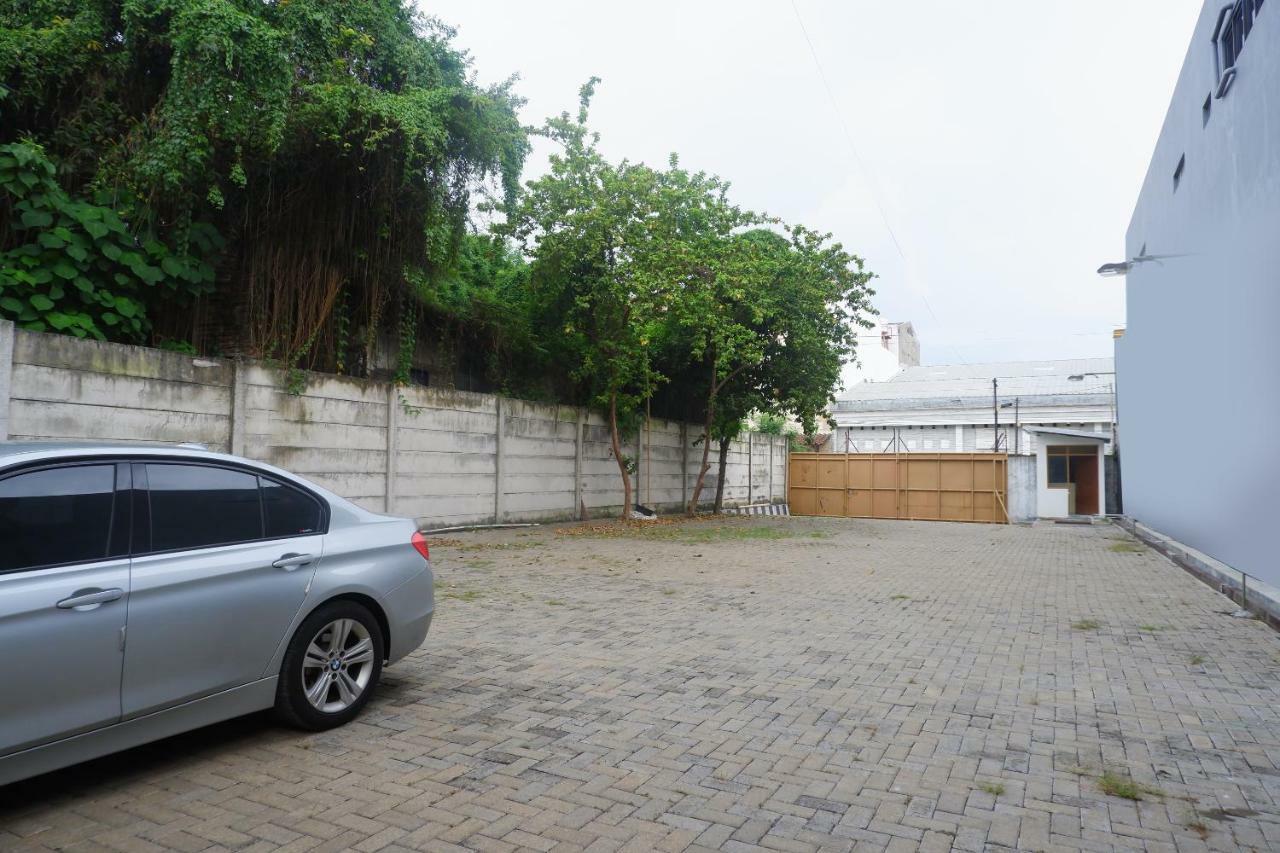 Hotel Pelangi Indah Semarang Ngoại thất bức ảnh